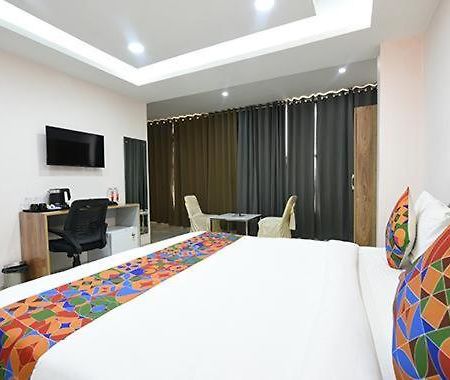 Immense Residency Hotel Faridabad Exterior foto