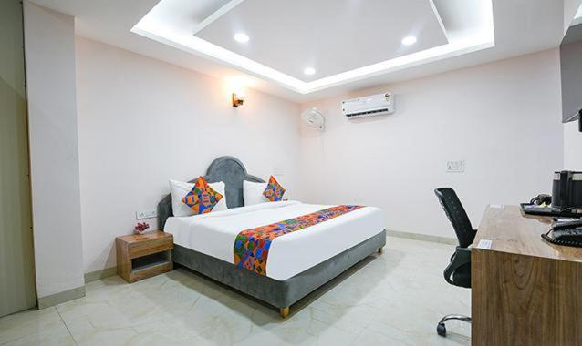 Immense Residency Hotel Faridabad Exterior foto